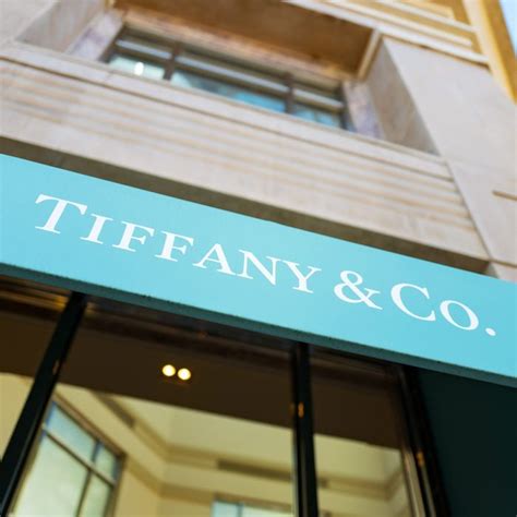 tiffany and co sold to louis vuitton|did LVMH buy tiffany.